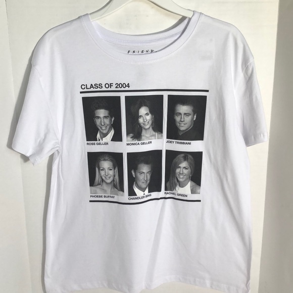 FRIENDS Class of 2004 Graphic T-Shirt - Picture 2 of 4